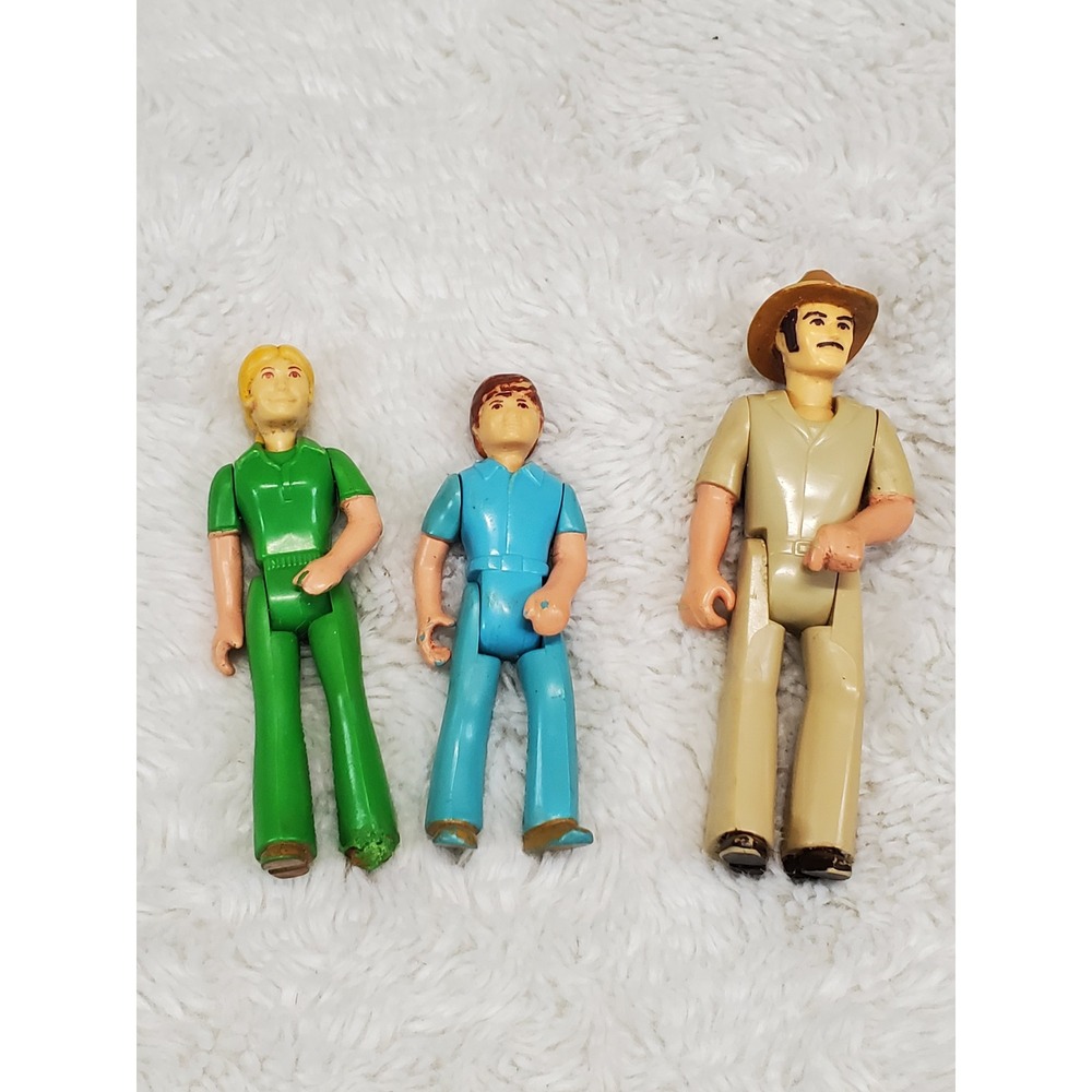 Vintage 1974 Fisher Price Adventure Action Figure People Wild Animal Safari LOT